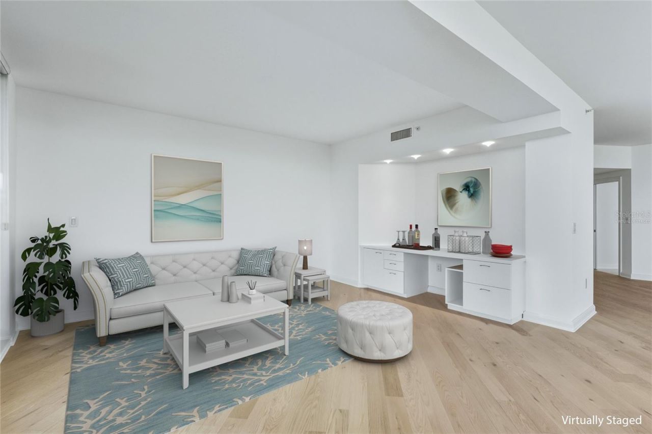 545 Sanctuary Drive, Unit B806, Longboat Key, FL 34228 Photo