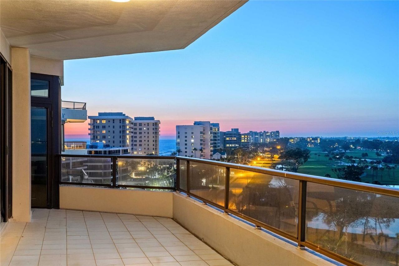 545 Sanctuary Drive, Unit B806, Longboat Key, FL 34228 Photo