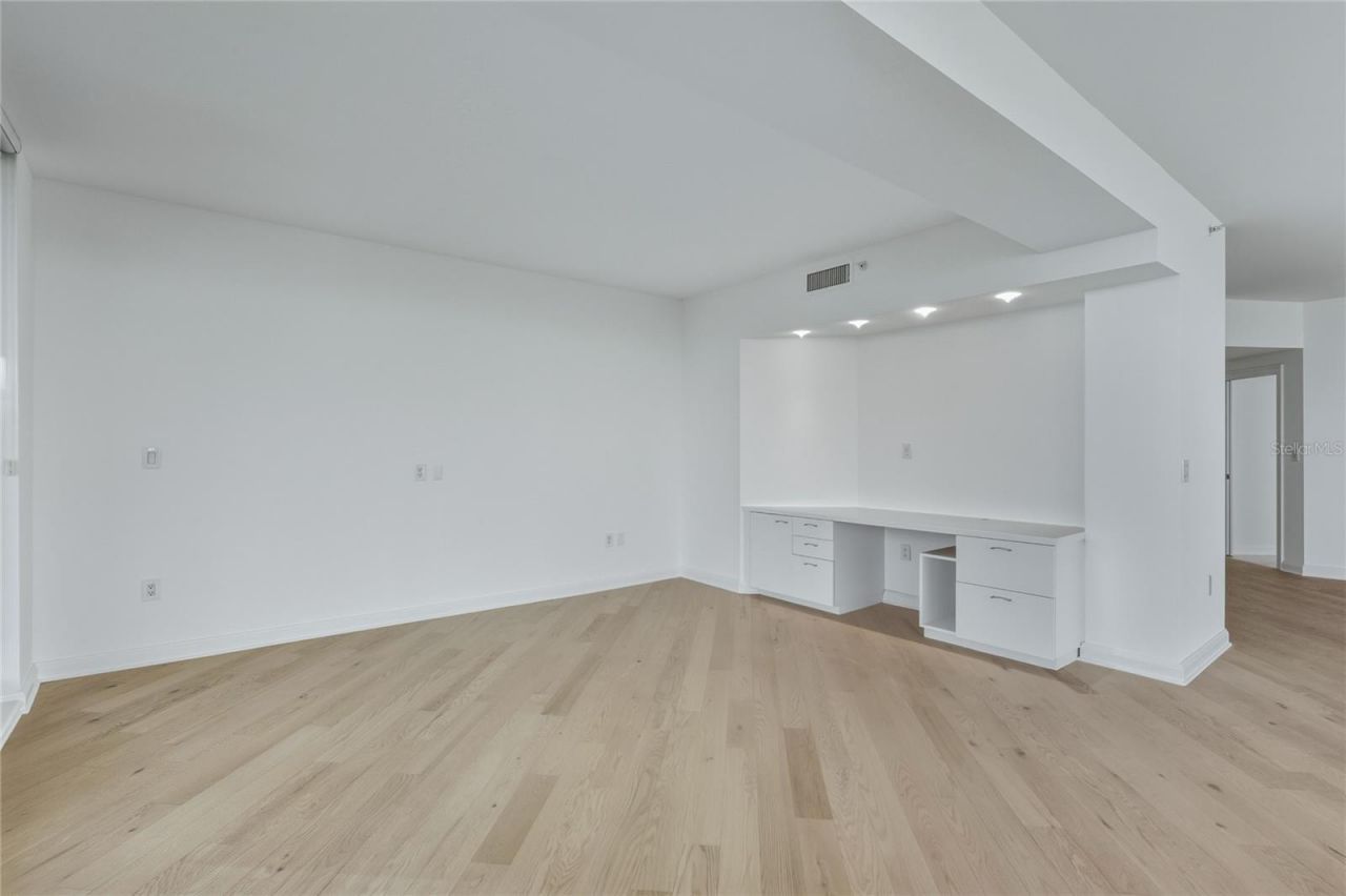 545 Sanctuary Drive, Unit B806, Longboat Key, FL 34228 Photo