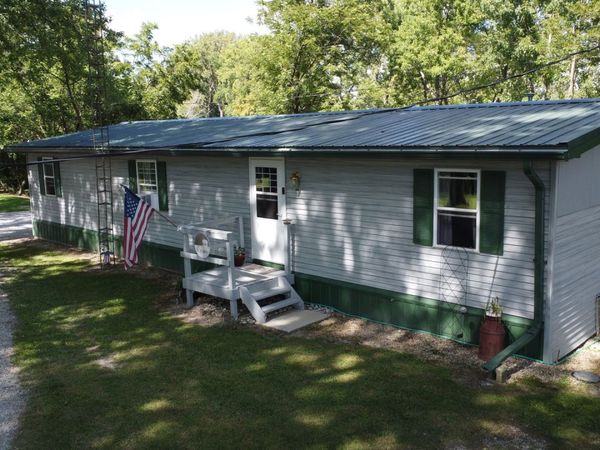 1500 E 2400 N. Road N, Ashkum, IL 60911