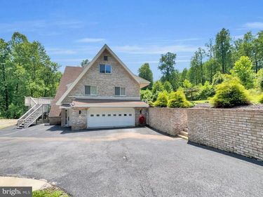 665 FAIRMONT AVENUE, MOHNTON, PA 19540