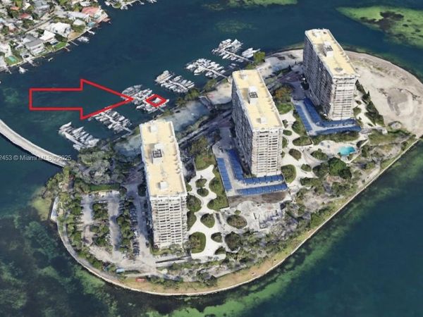 4 Grove Isle Drive Slip C-13, Coconut Grove, FL 33133