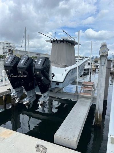 4 Grove Isle Drive Slip C-13, Coconut Grove, FL 33133 Photo