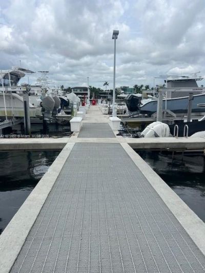 4 Grove Isle Drive Slip C-13, Coconut Grove, FL 33133 Photo