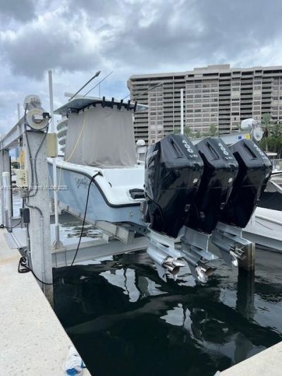 4 Grove Isle Drive Slip C-13, Coconut Grove, FL 33133 Photo