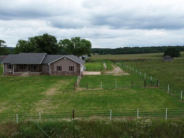 12153 Y , Birch Tree, MO 65438