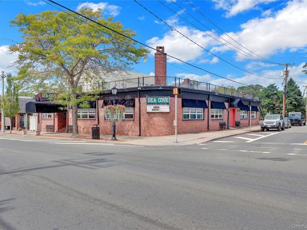 361 Main Street, Center Moriches, NY 11934