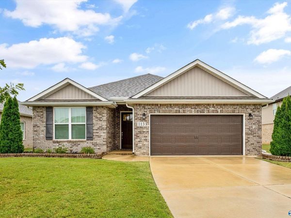 113 Pointe Haven Court SW, Huntsville, AL 35824
