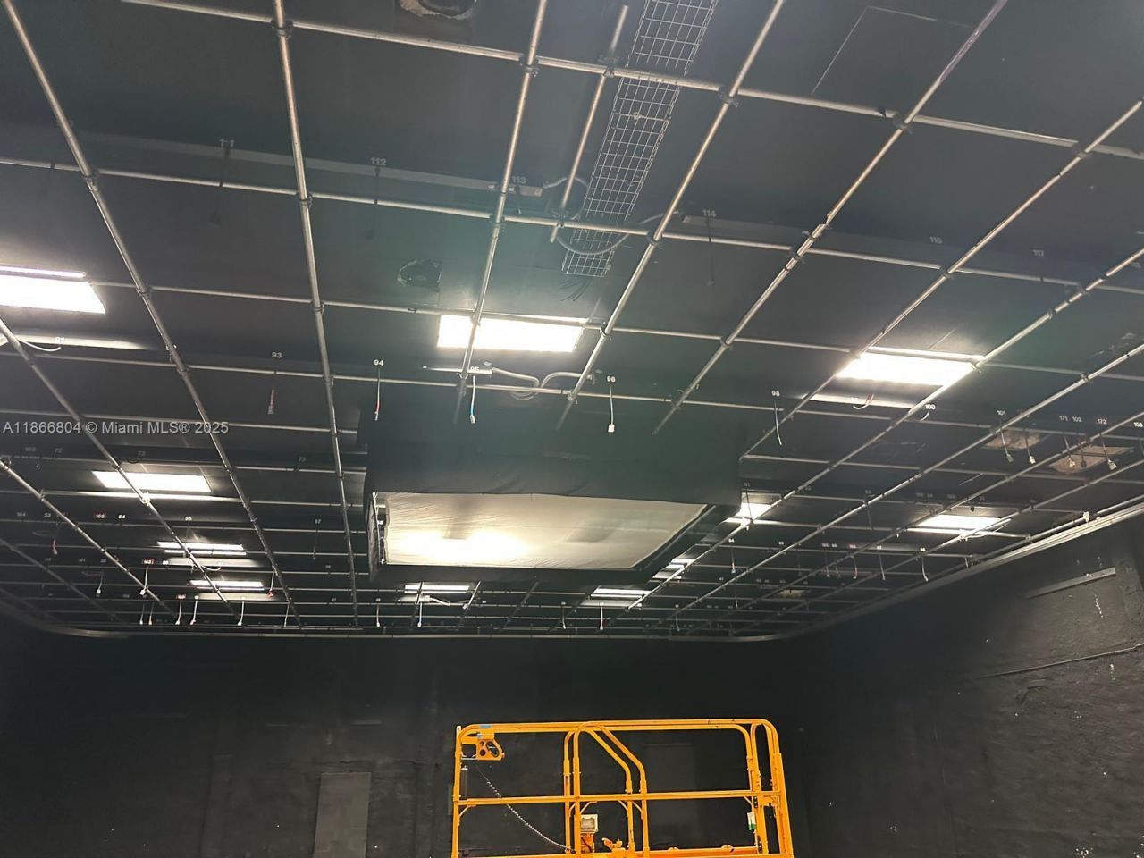 2350 NW 96th Ave, Doral, FL 33172 Photo