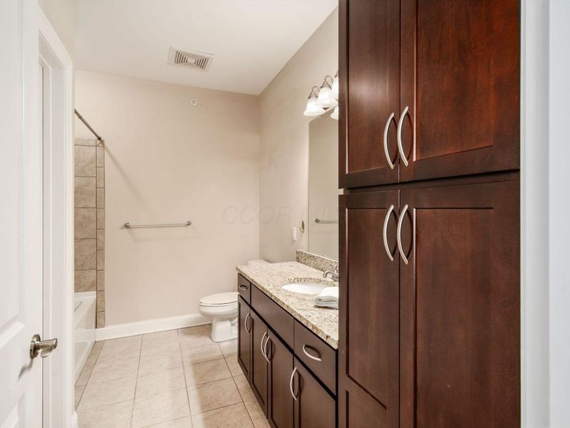 953 Ingleside Avenue, Unit 314, Columbus, OH 43215 Photo 21