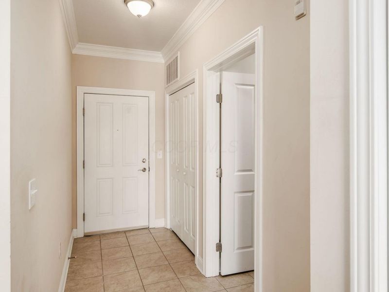 953 Ingleside Avenue, Unit 314, Columbus, OH 43215 Photo 6