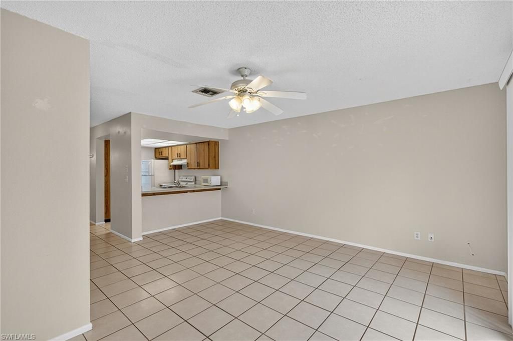 4641 SW Santa Barbara Pl, Unit 8, Cape Coral, FL 33914 Photo