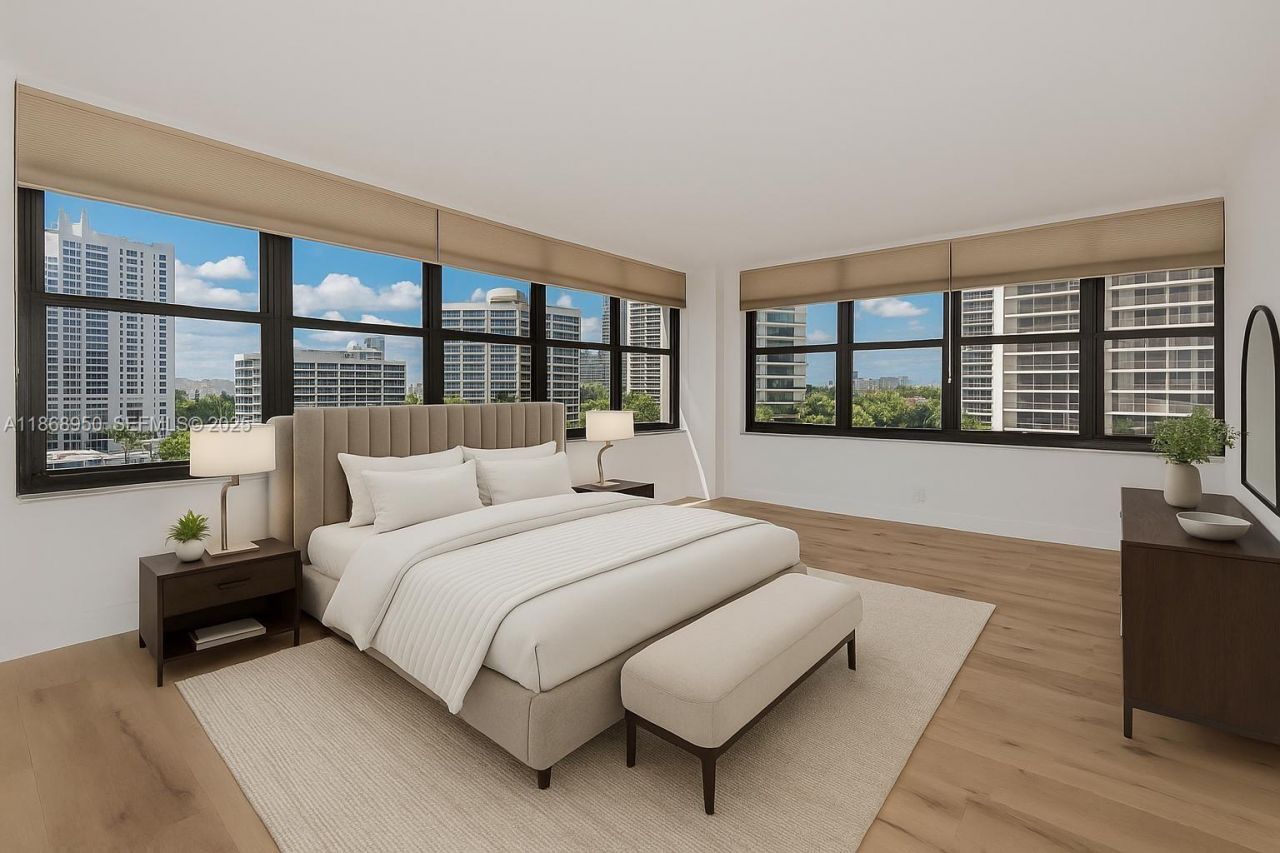 2500 Parkview Dr, Unit 821, Hallandale Beach, FL 33009 Photo