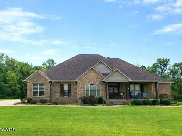 325 Ridgewood Drive, Henderson, TN 38340