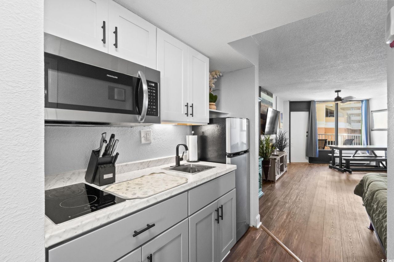 7000 N Ocean Blvd. Photo 23