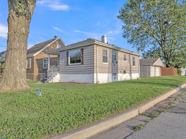 2618 163rd Place, Hammond, IN 46323