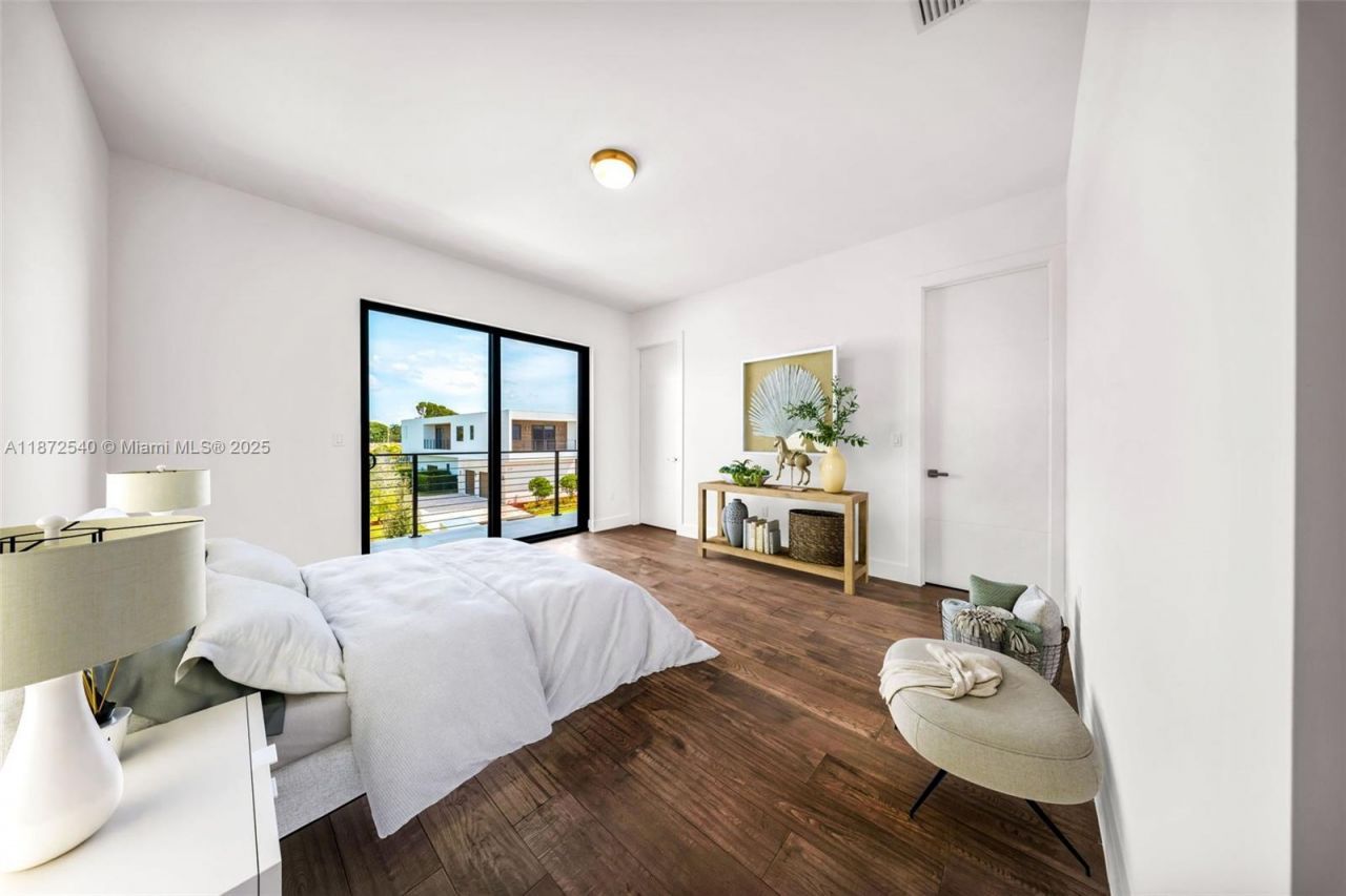 16740 N Botaniko Dr N, Weston, FL 33326 Photo