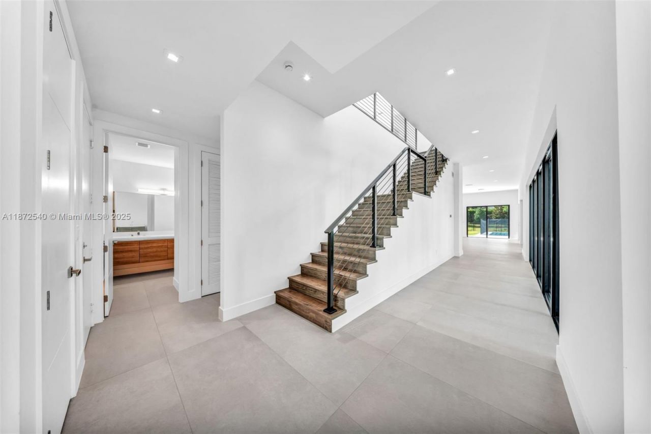 16740 N Botaniko Dr N, Weston, FL 33326 Photo