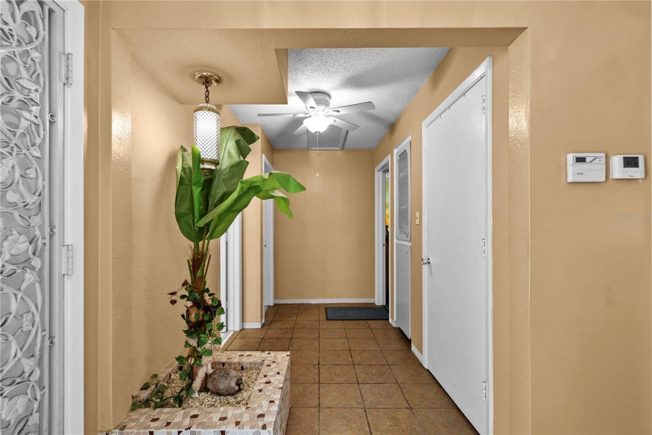 2670 Pinellas Point Drive S, Saint Petersburg, FL 33712 Photo