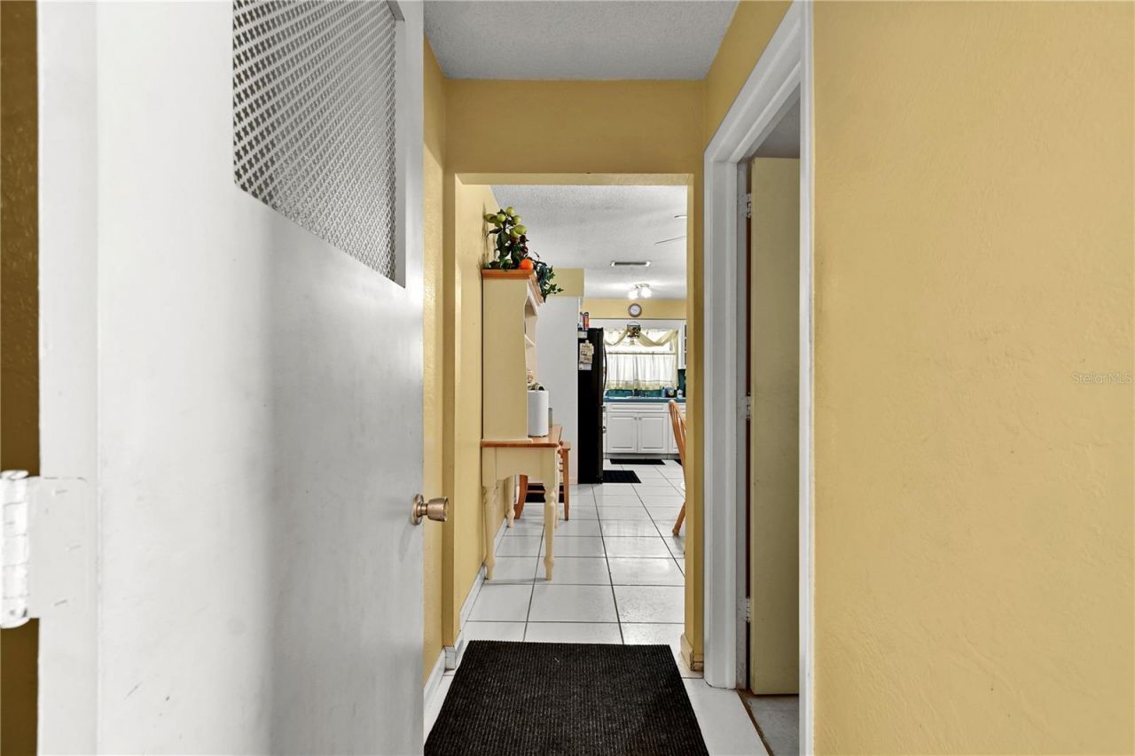 2670 Pinellas Point Drive S, Saint Petersburg, FL 33712 Photo