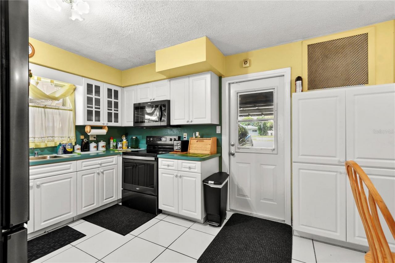 2670 Pinellas Point Drive S, Saint Petersburg, FL 33712 Photo