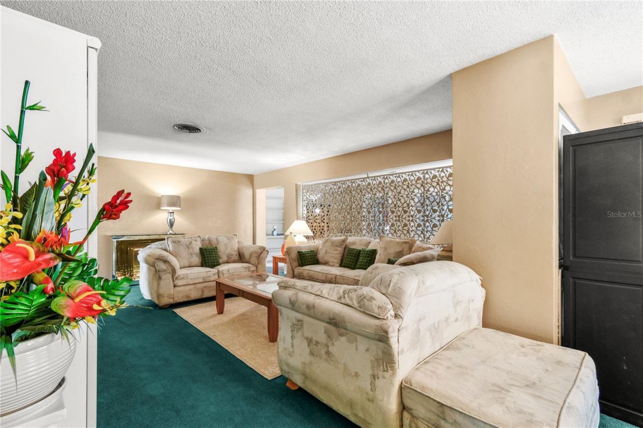 2670 Pinellas Point Drive S, Saint Petersburg, FL 33712 Photo