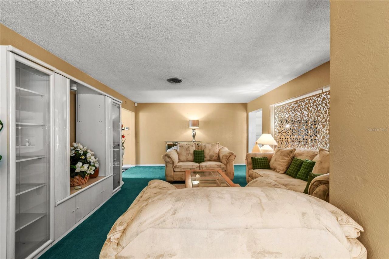 2670 Pinellas Point Drive S, Saint Petersburg, FL 33712 Photo