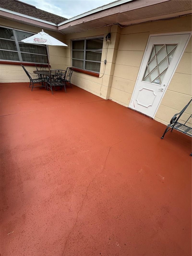 2670 Pinellas Point Drive S, Saint Petersburg, FL 33712 Photo