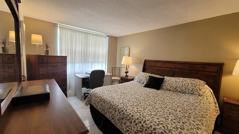 2901 NW 48th Avenue, Unit 461, Lauderdale Lakes, FL 33313 Photo