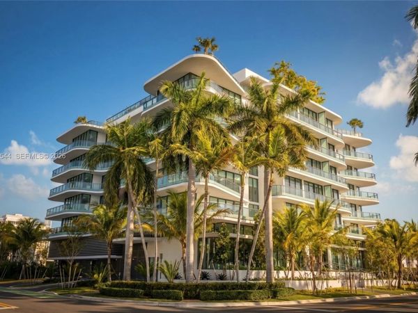 9901 W Bay Harbor Dr, Unit 403, Bay Harbor Islands, FL 33154