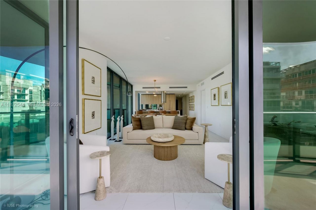 9901 W Bay Harbor Dr, Unit 403, Bay Harbor Islands, FL 33154 Photo
