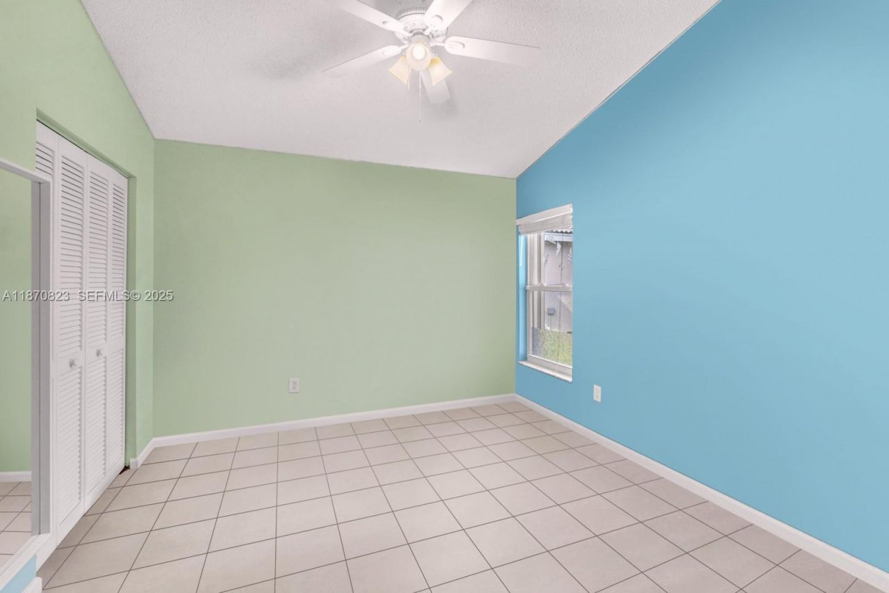 214 SW 180th Ave, Pembroke Pines, FL 33029 Photo