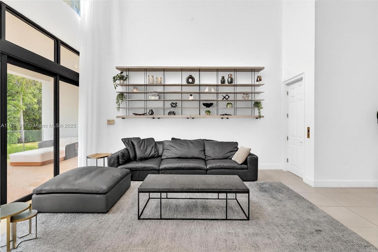 1350 98th St, Bay Harbor Islands, FL 33154 Photo