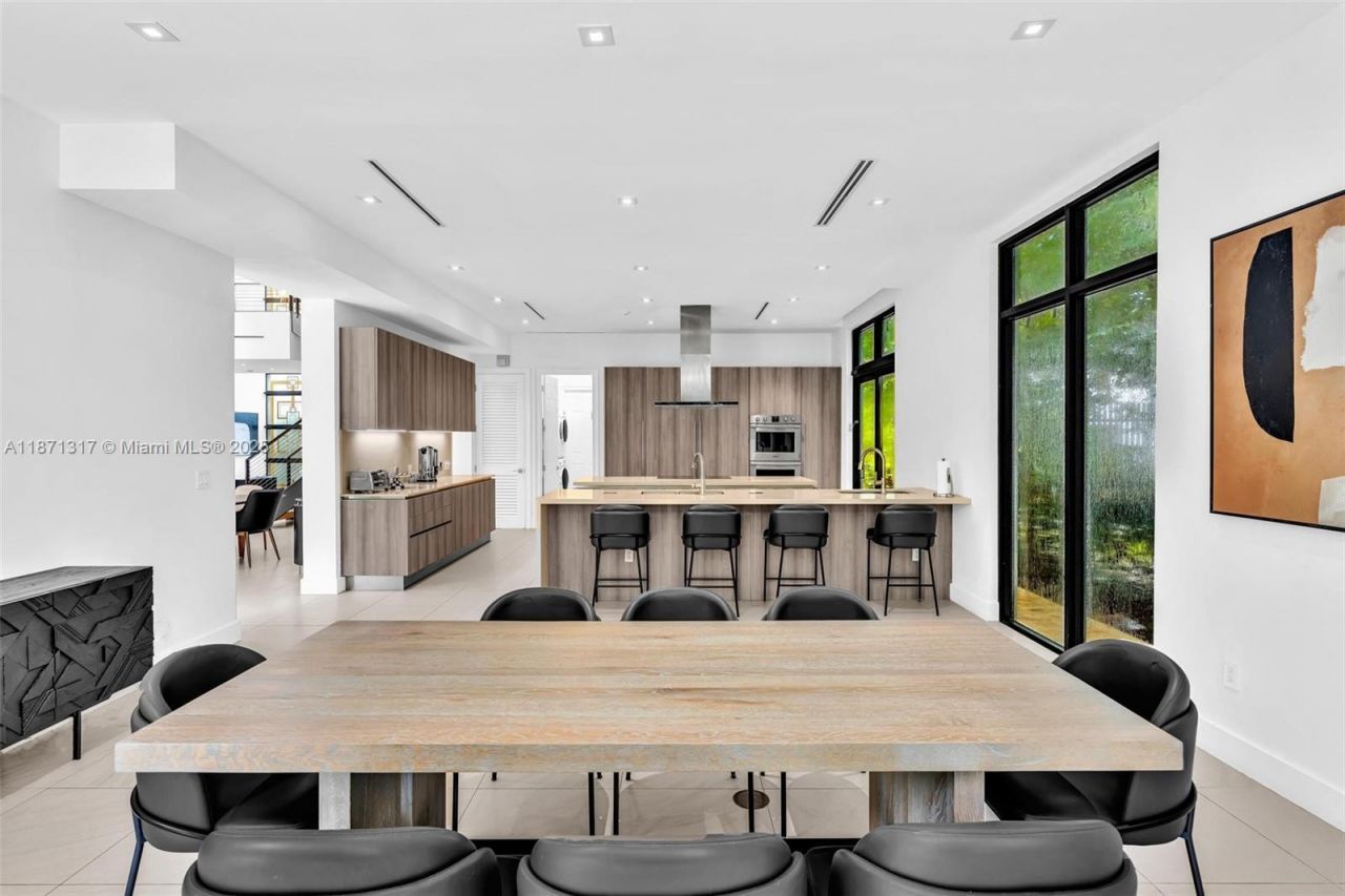 1350 98th St, Bay Harbor Islands, FL 33154 Photo