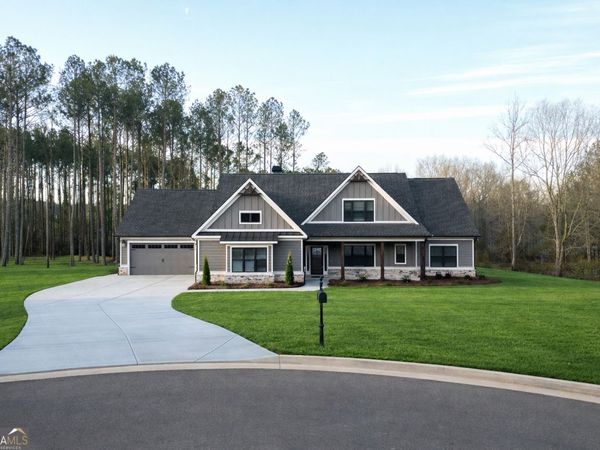 2321 Pebble Trail, Monroe, GA 30656