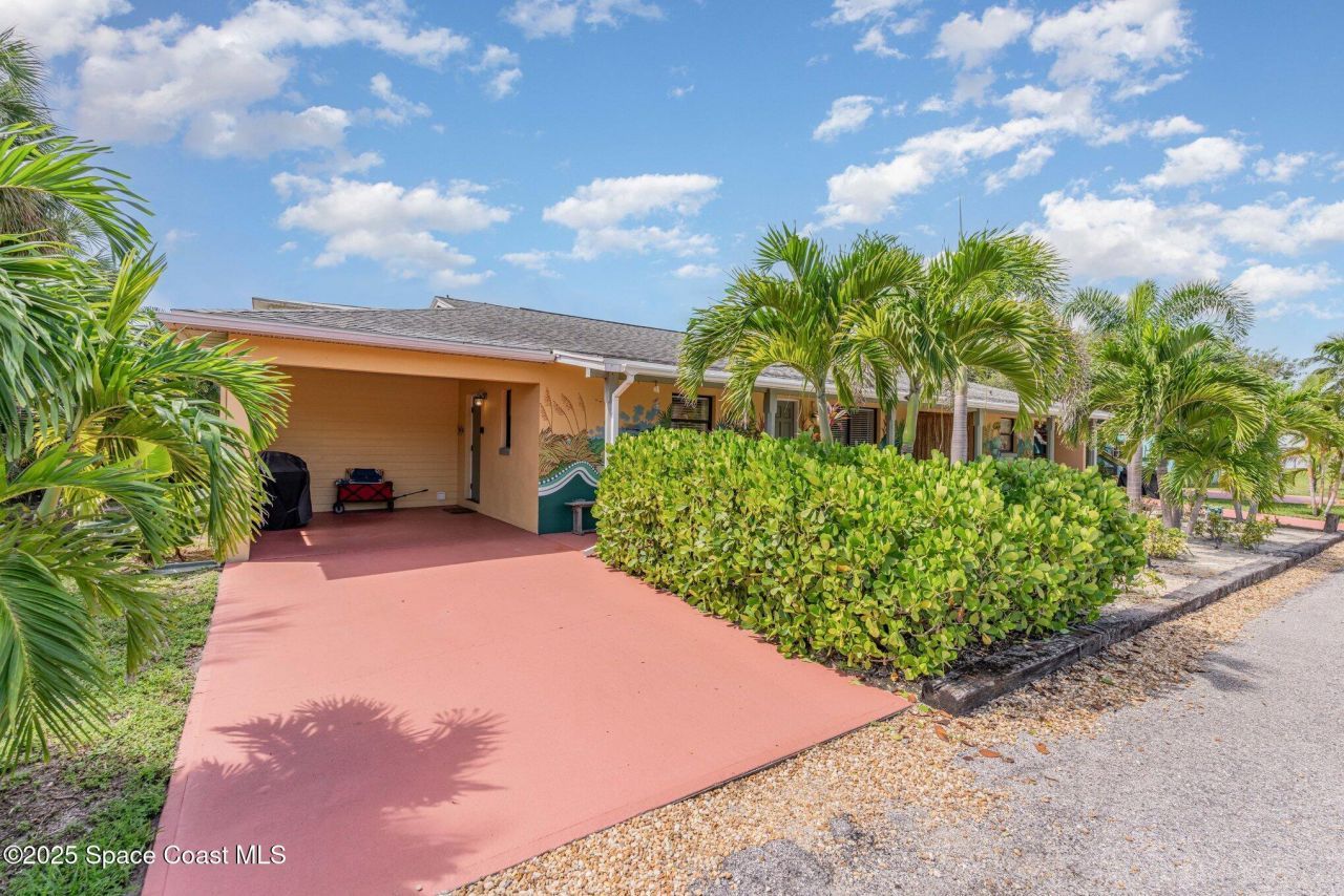 3440 S Atlantic Avenue, Cocoa Beach, FL 32931 Photo