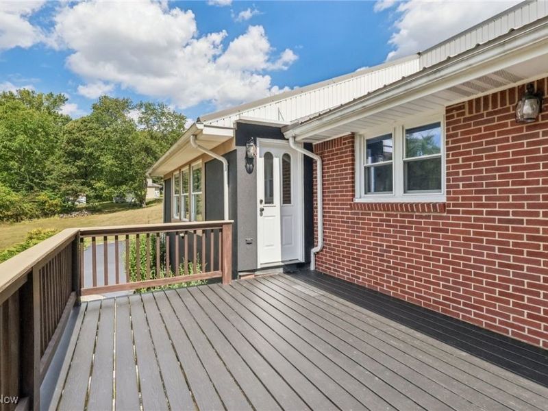 737 Moore Lane, East Palestine, OH 44413 Photo 28