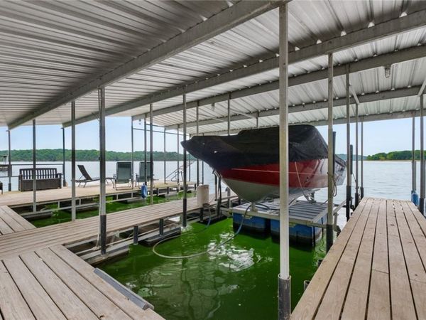 15437 Dutchmans Drive, Rogers, AR 72756