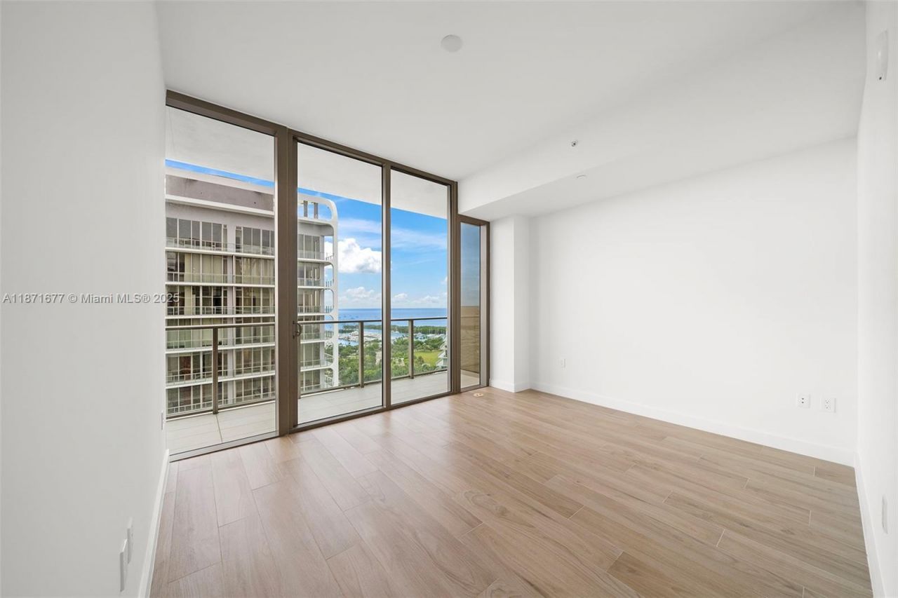 2678 Tigertail Ave, Unit 2006, Coconut Grove, FL 33133 Photo