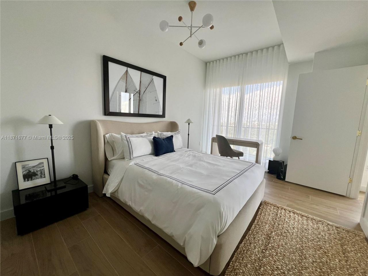 2678 Tigertail Ave, Unit 2006, Coconut Grove, FL 33133 Photo