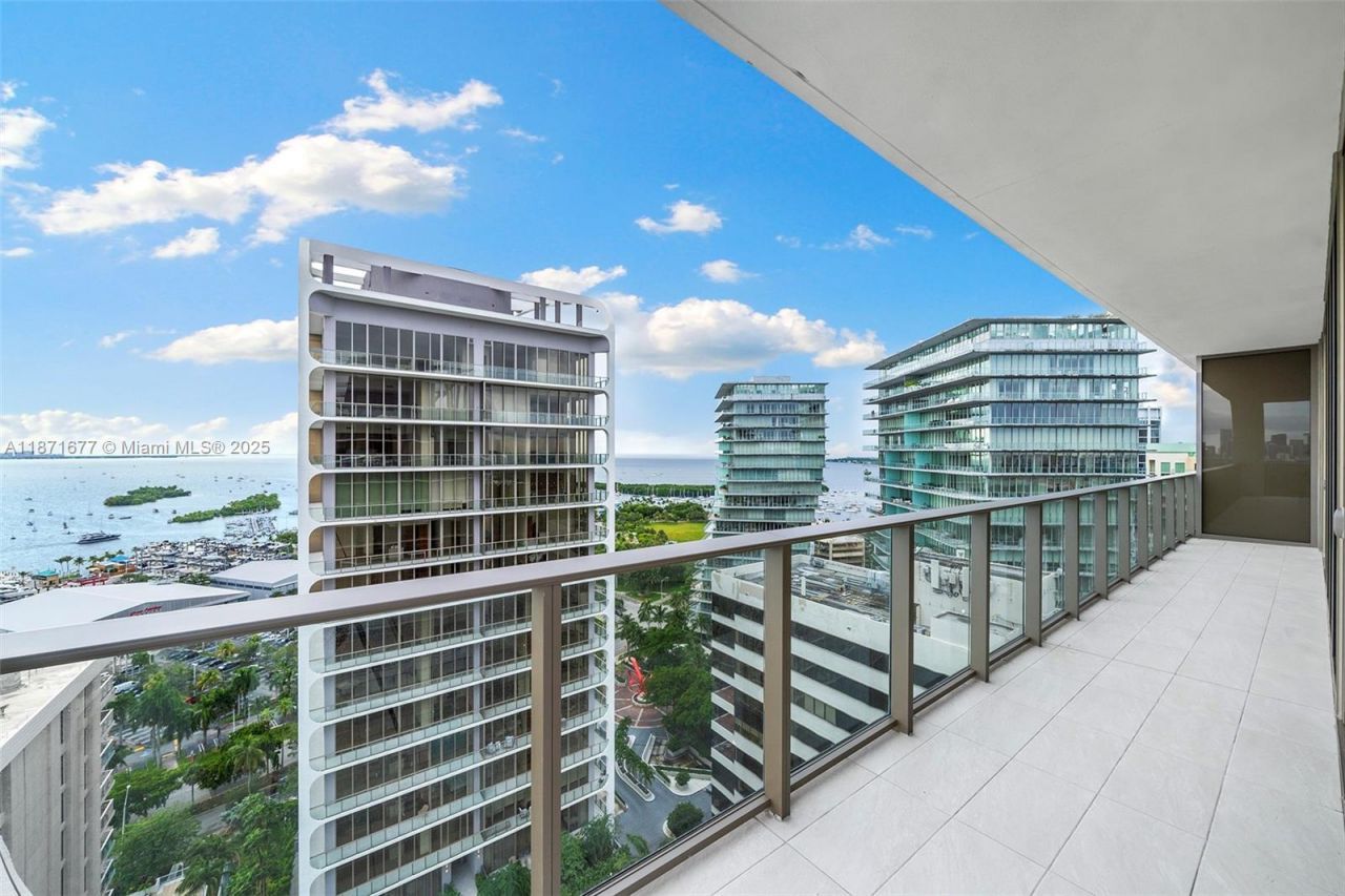 2678 Tigertail Ave, Unit 2006, Coconut Grove, FL 33133 Photo