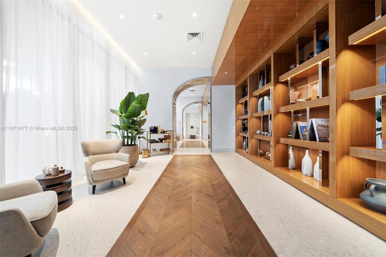 2678 Tigertail Ave, Unit 2006, Coconut Grove, FL 33133 Photo