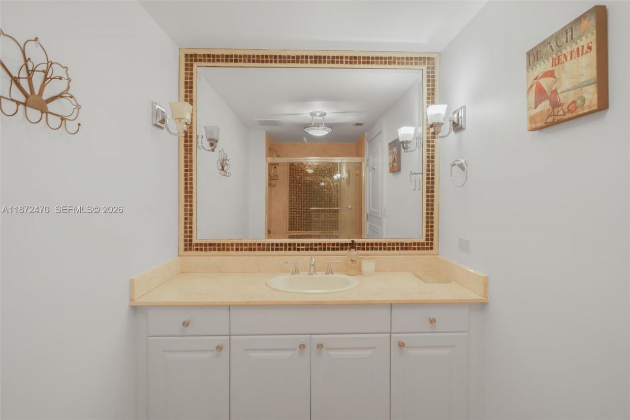3201 NE 183rd St, Unit 2202, Aventura, FL 33160 Photo