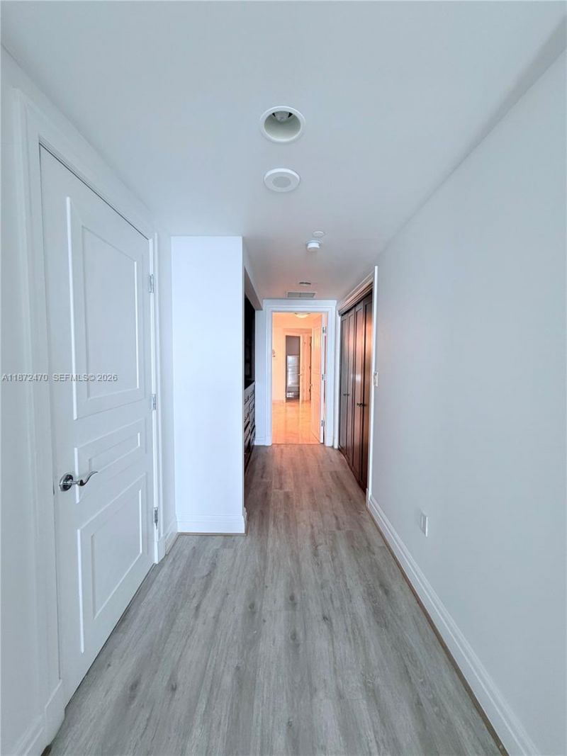 3201 NE 183rd St, Unit 2202, Aventura, FL 33160 Photo