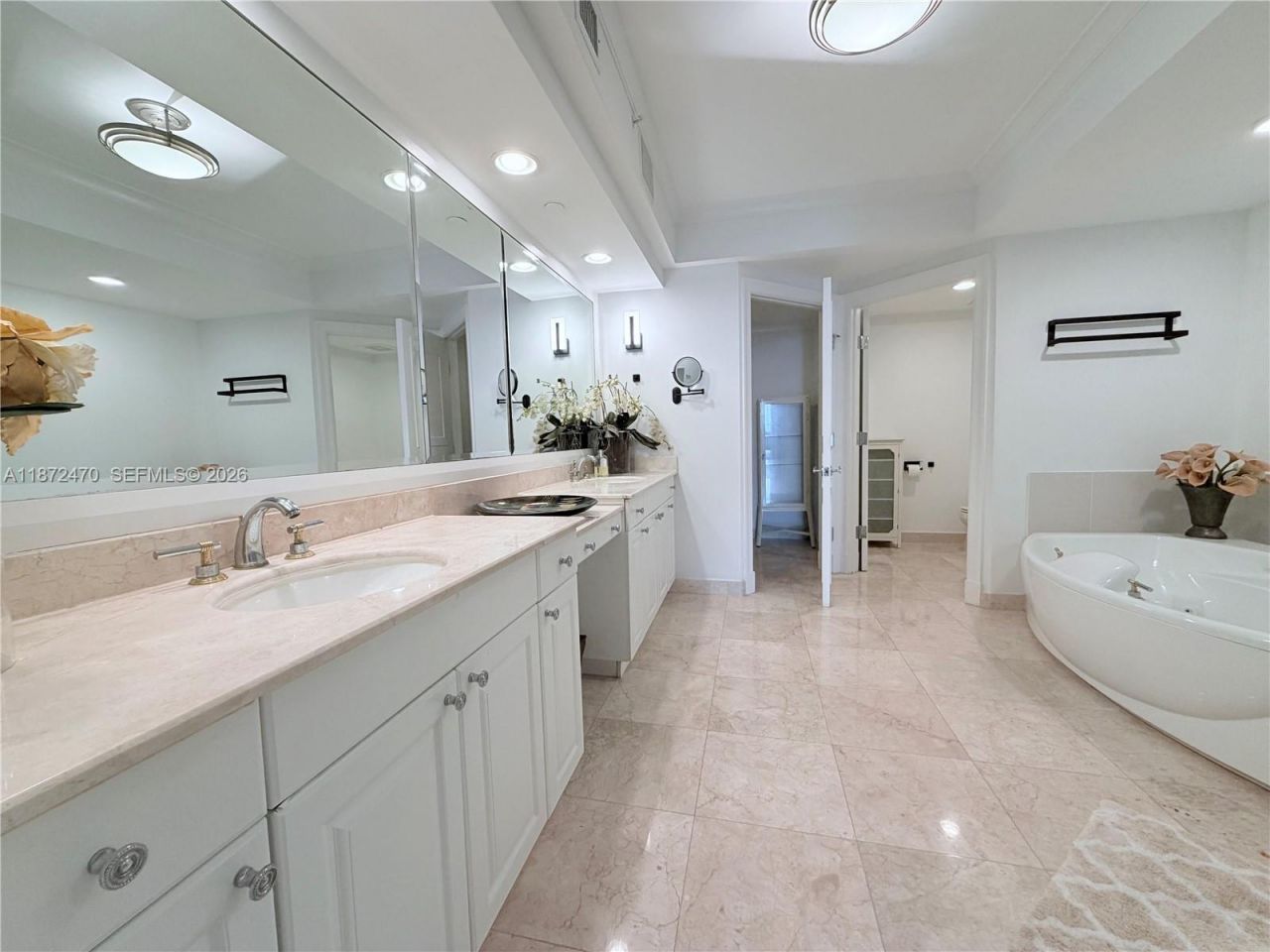 3201 NE 183rd St, Unit 2202, Aventura, FL 33160 Photo