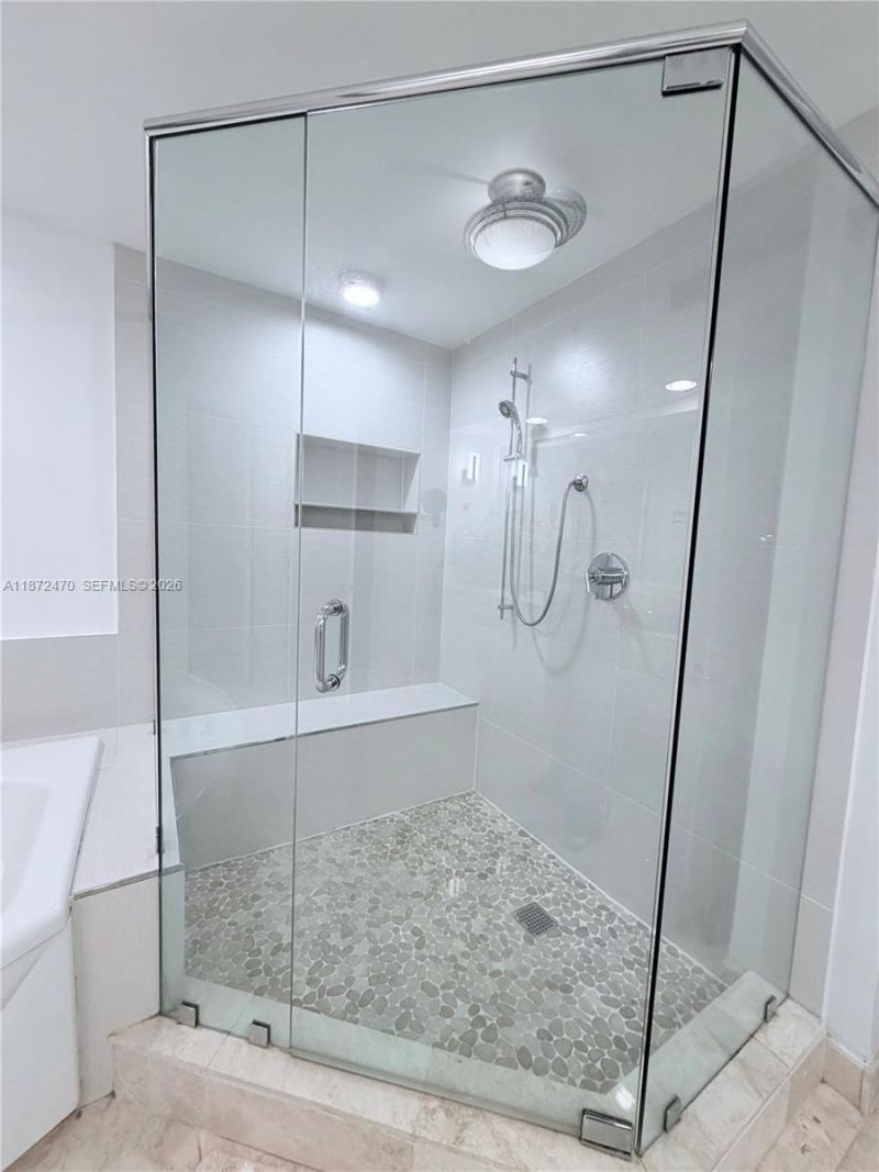 3201 NE 183rd St, Unit 2202, Aventura, FL 33160 Photo