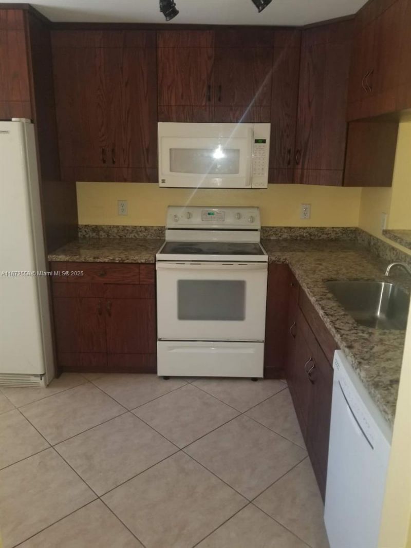 4345 NW 69th Ter, Unit 4345, Lauderhill, FL 33319 Photo