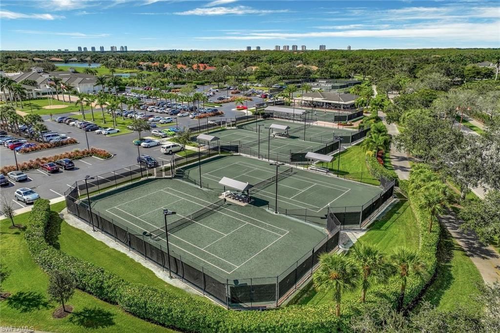 23045 Tree Crest Ct, Estero, FL 34135 Photo