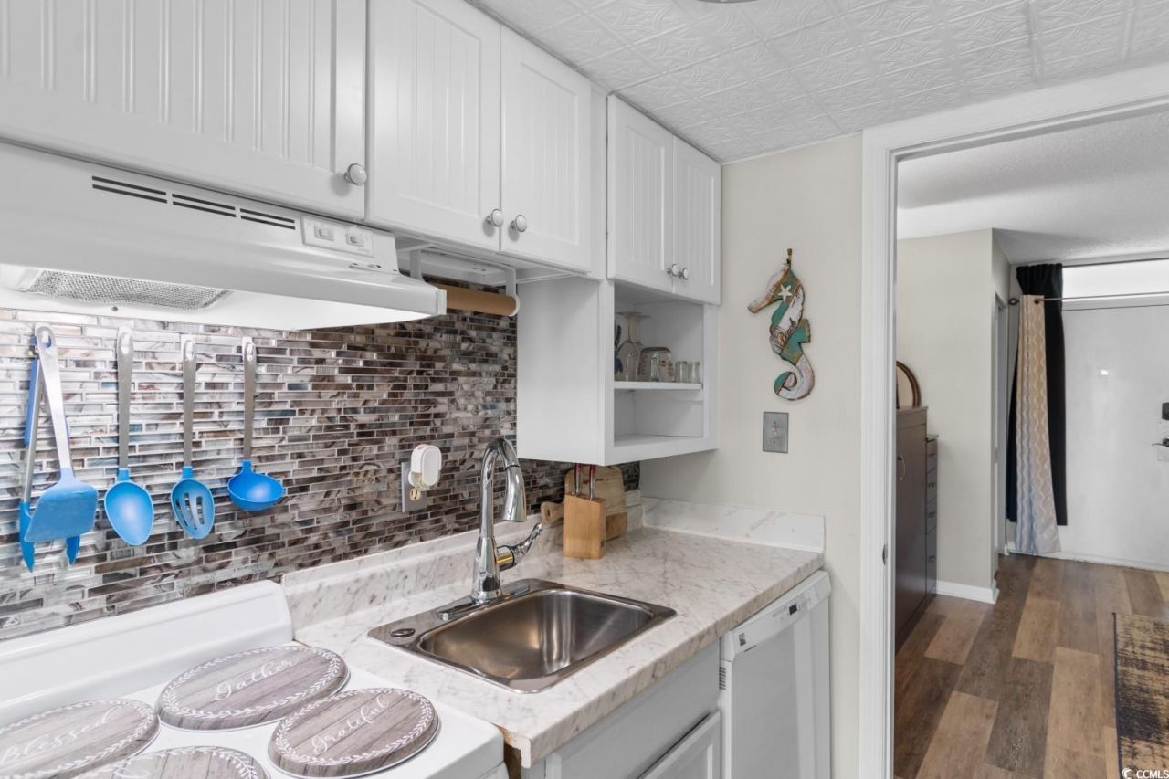 7500 N Ocean Blvd. Photo 5