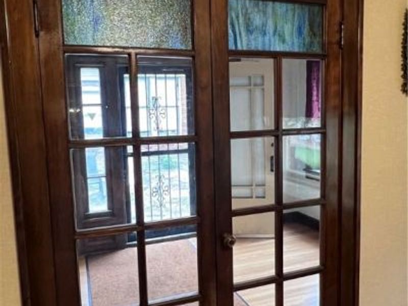 4581 Pearl Road, Cleveland, OH 44109 Photo 3